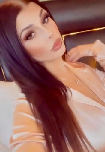 Mia, 26  female escort, Boise