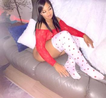 Wintyr, 23  female escort, Boise