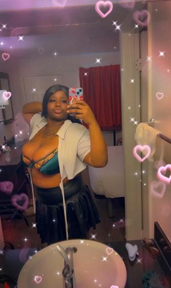 Sweeetzzz, 26  female escort, Boise