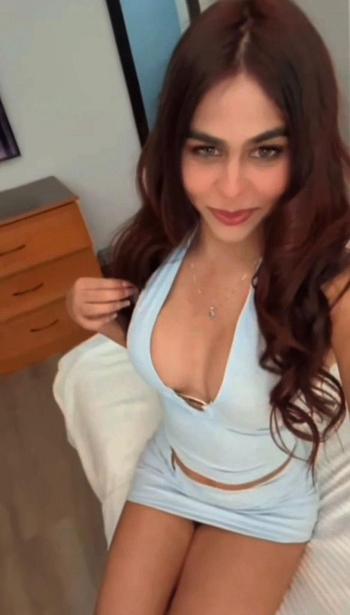 Valentina , 22  female escort, Boise