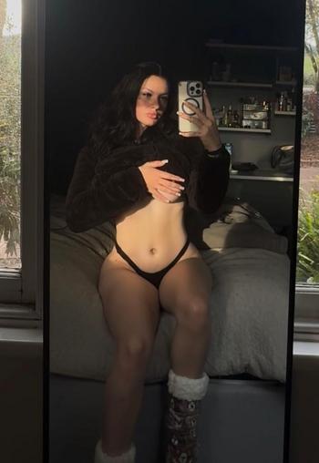 Alexis, 26  female escort, Boise